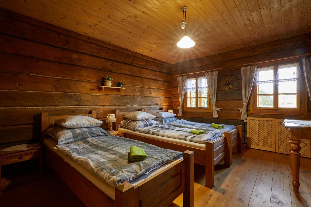 Volarska Roubenka Guest House โวลารี ภายนอก รูปภาพ